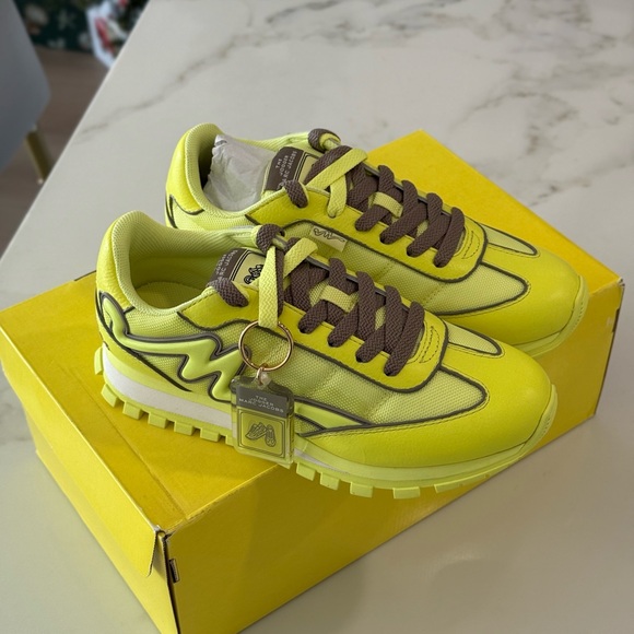Marc Jacobs Neon Yellow Jogger Sneakers - Picture 3 of 10